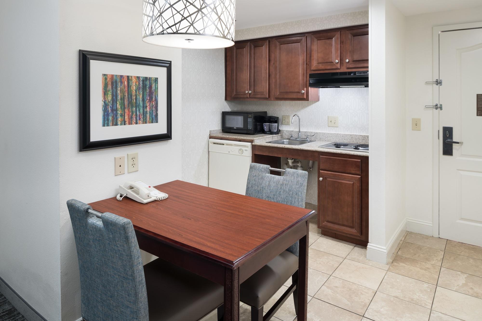 Hotel Homewood By Hilton Huntsville-village Of Providence