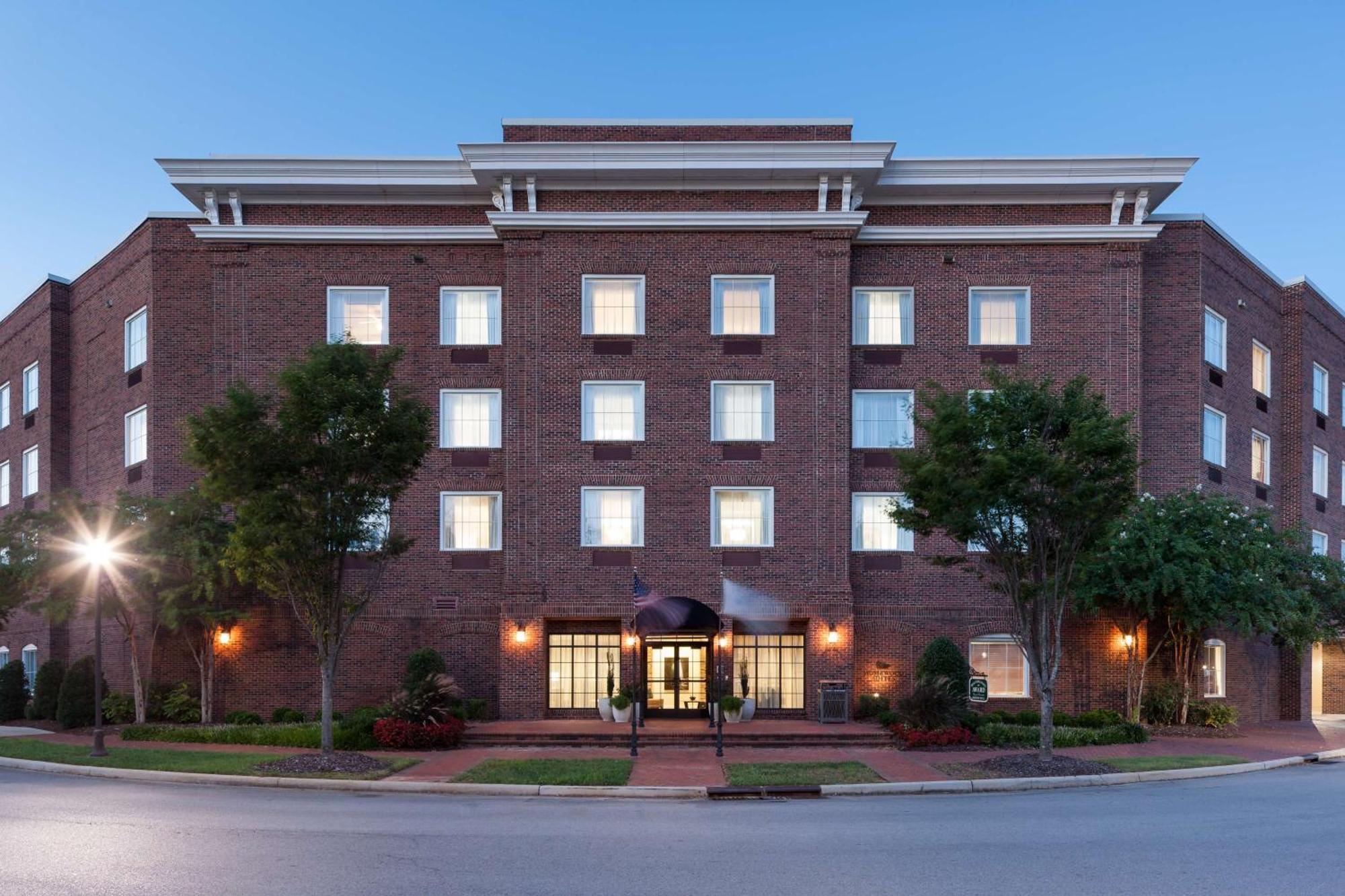 Hotel Homewood By Hilton Huntsville-village Of Providence 3*